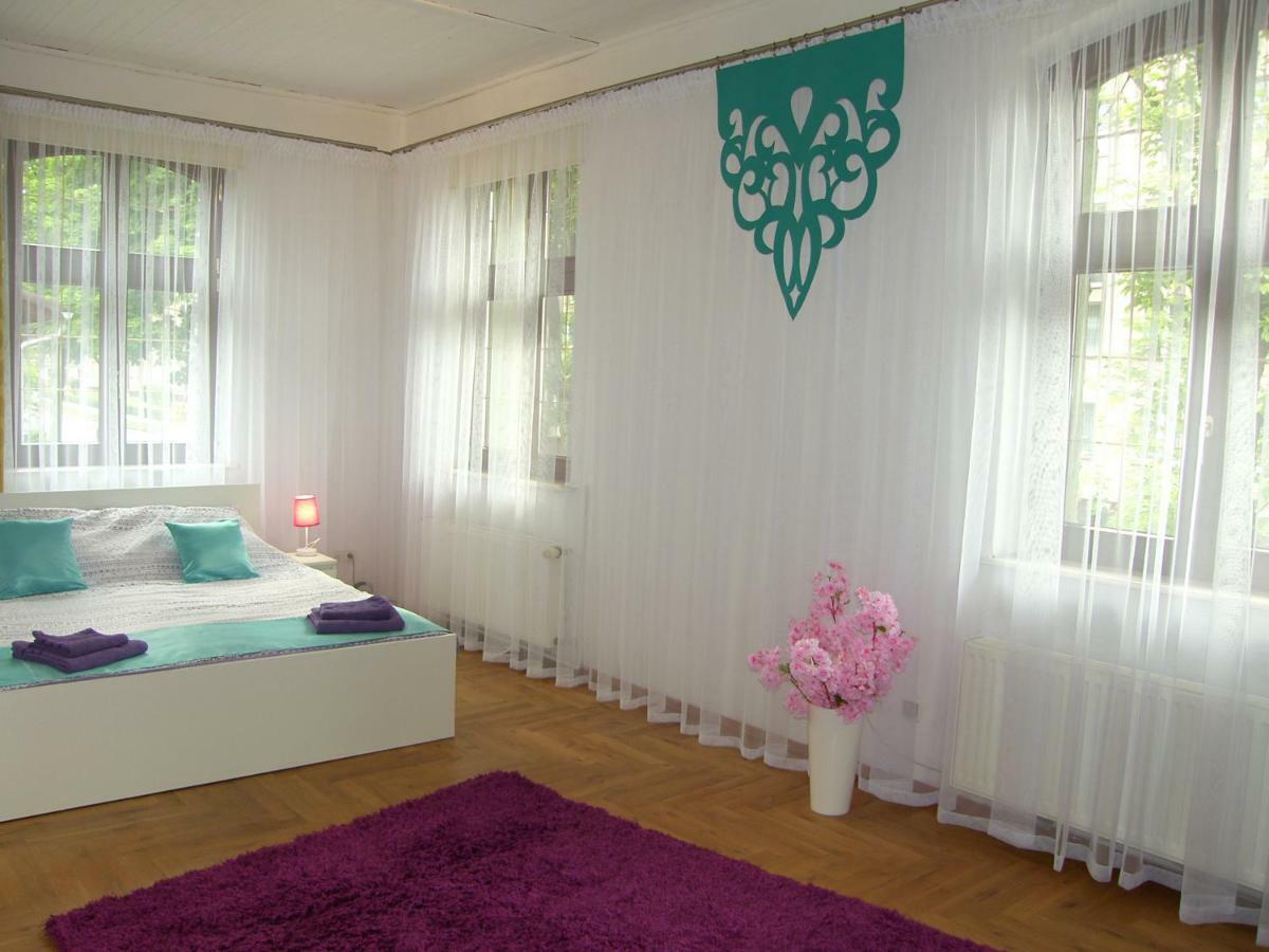 Kaliny Apartamenty Wanny Z Hydromasazem Chorzów Εξωτερικό φωτογραφία